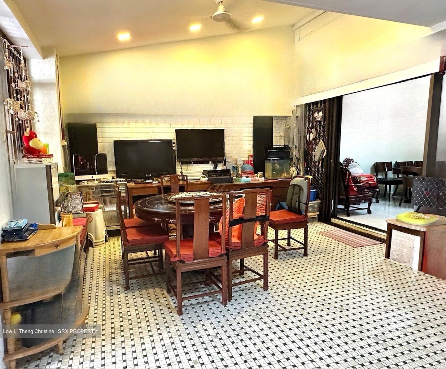 Happy Avenue East (D13), Terrace #551623131